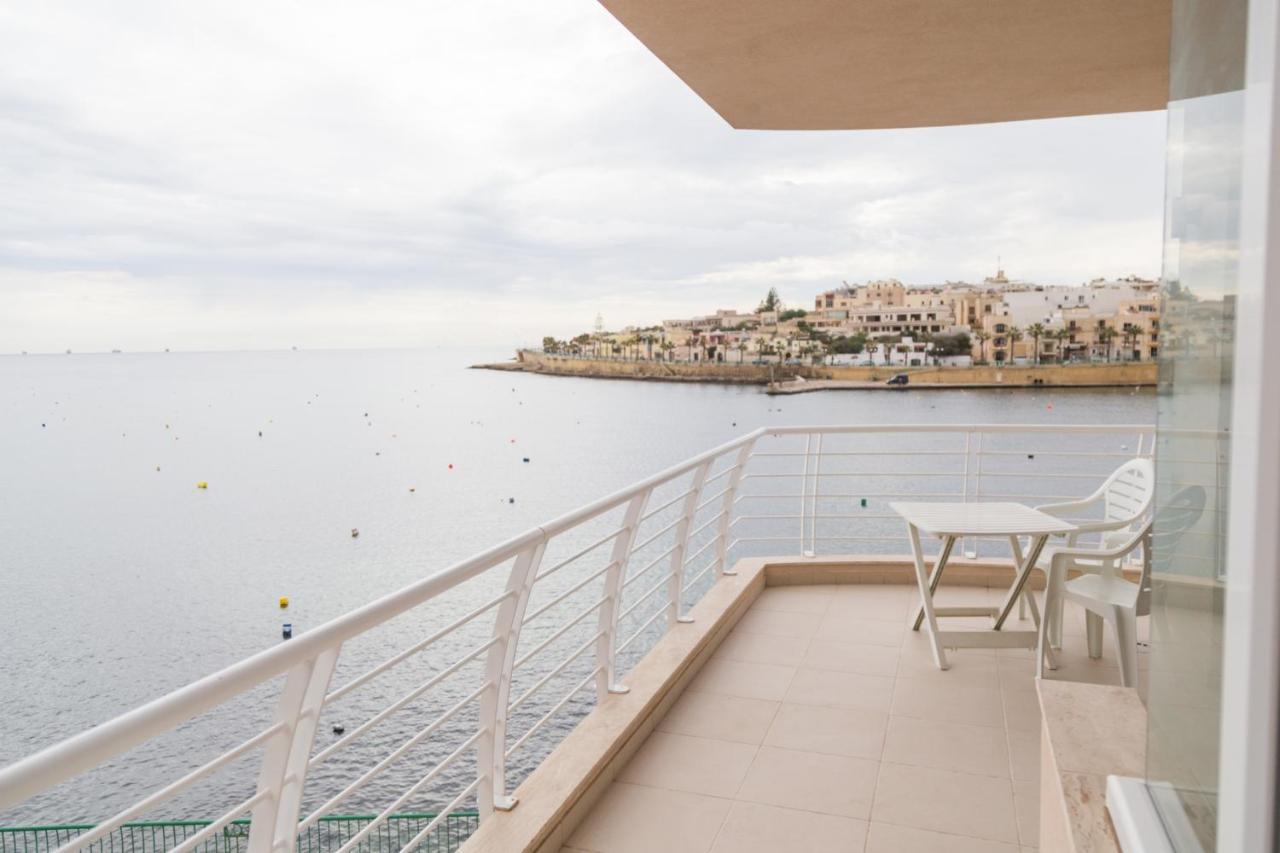 Riviera Holiday Apartments - Seafront - Wifi Марсаскала Екстериор снимка
