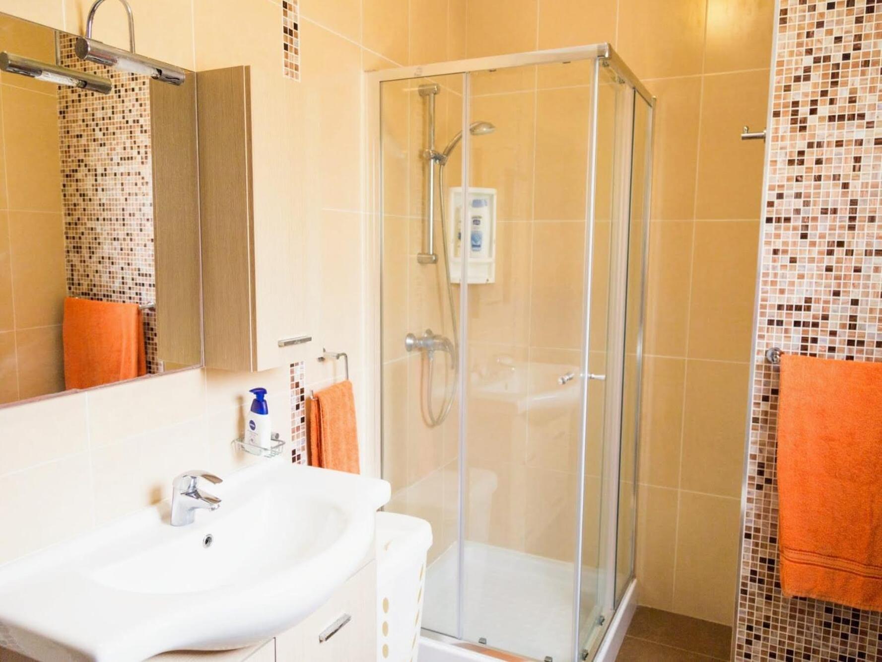Riviera Holiday Apartments - Seafront - Wifi Марсаскала Стая снимка