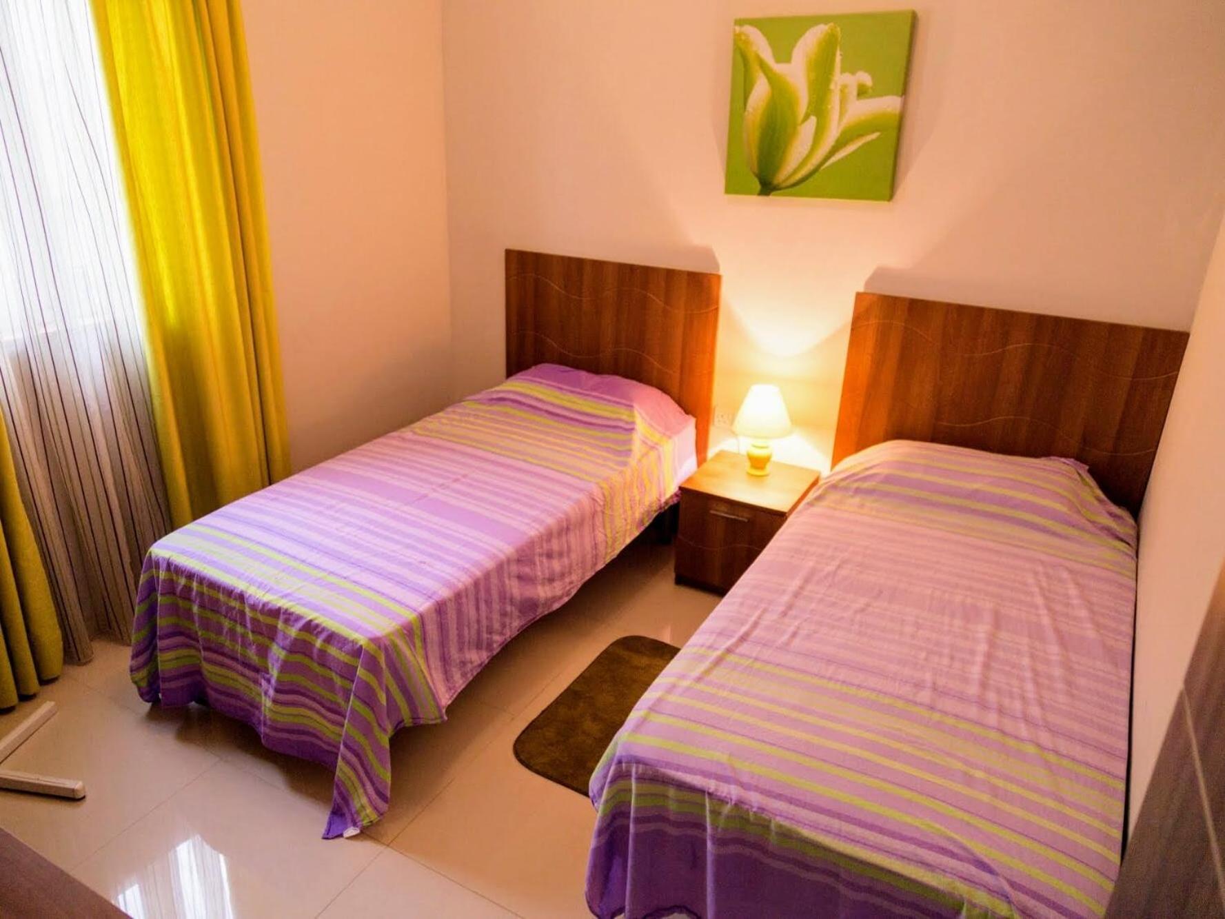 Riviera Holiday Apartments - Seafront - Wifi Марсаскала Стая снимка